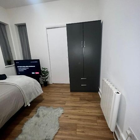 لندن Leisure Studio Flat In Golders Green المظهر الخارجي الصورة